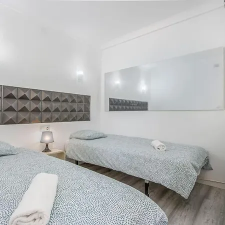 12-silv -seeviews , Clima, Downtown Apartman Empuriabrava