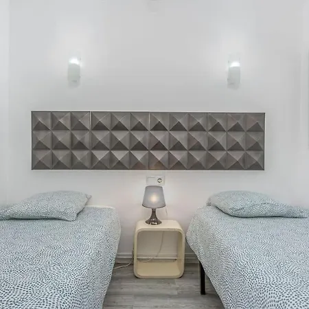 12-silv -seeviews , Clima, Downtown Apartman Empuriabrava